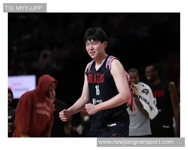 湖记深度解析杨瀚森季前赛抹泪背后的决心与坚持 湖记深度解析杨瀚森季前赛抹泪背后的决心与坚持