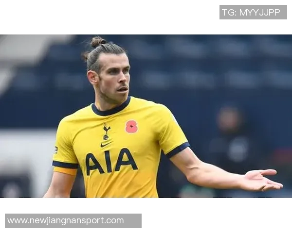 阿方索戴维斯重返赛场期待替补出战葡体教练决定上场机会